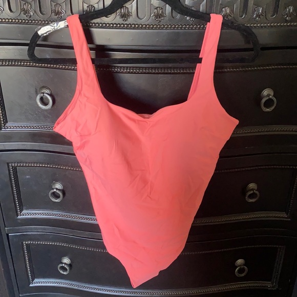 NWT Lululemon Raspberry Cream Waterside Square-Neck One-Piece Swimsuit Size 10 - Picture 5 of 11